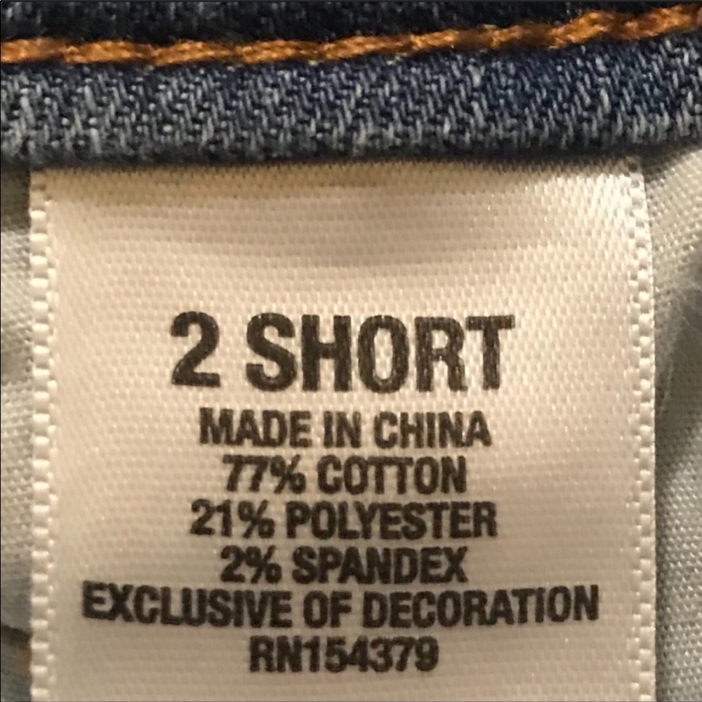 Low Rise Jeans - Picture 4 of 11